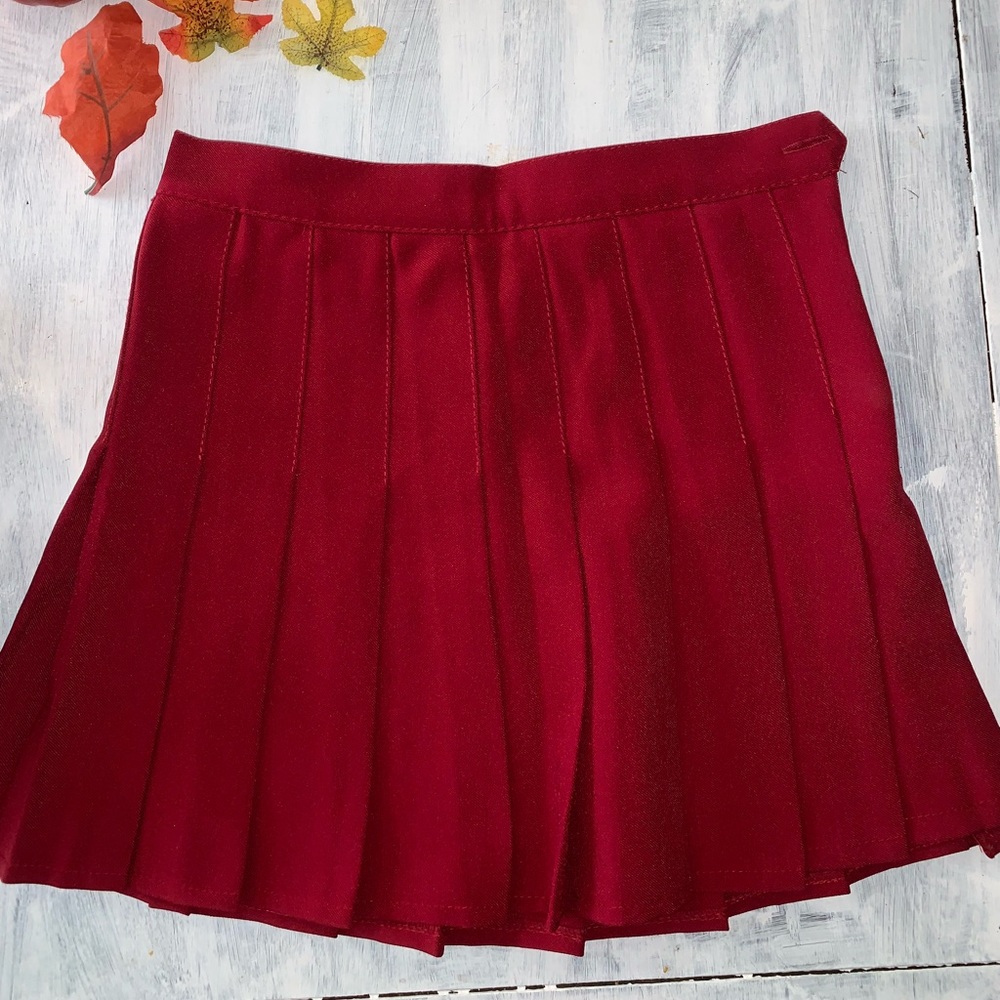 Red pleated tailgate/game day cheer skirt!